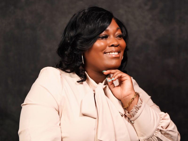 Alexis Neal, founder of Vibin Through My Trauma LLC, is utilizing her platform to uplift and empower women through their mental health journey.