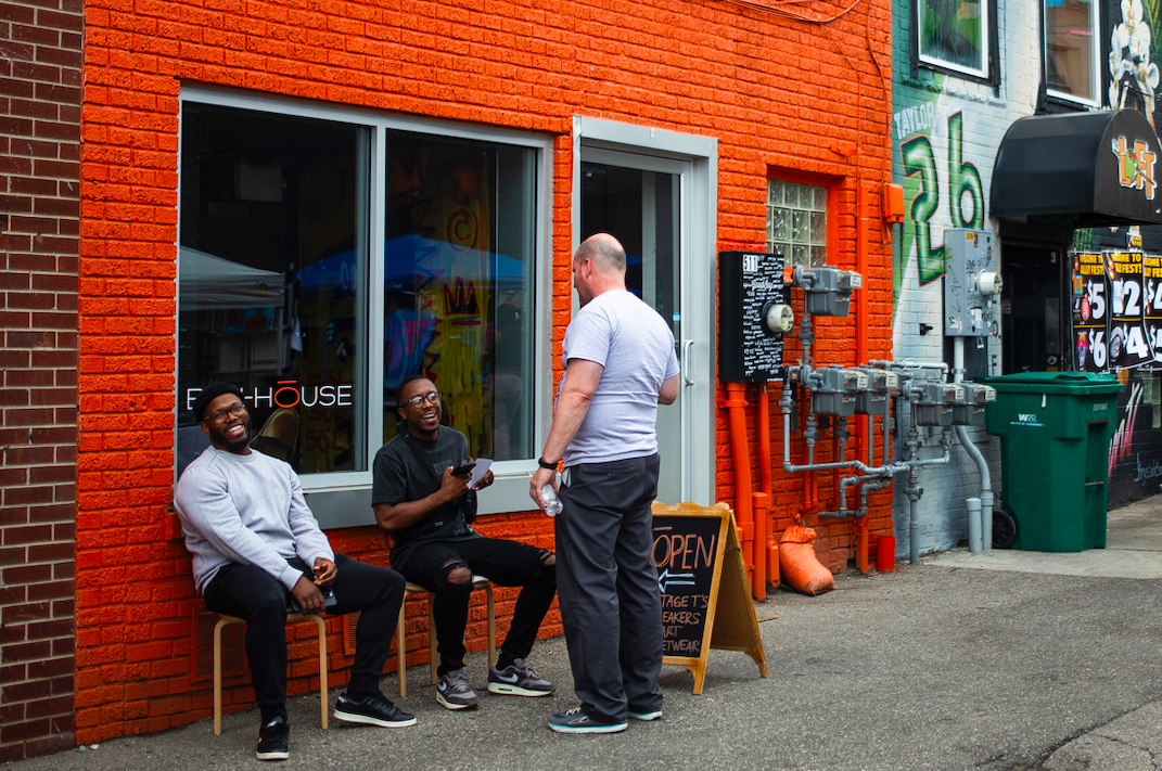 Hundreds of people gather in downtown Flint's Buckham Alley for Alley Fest on Saturday, July 8, 2023. (Katy Kildee | Flintside)