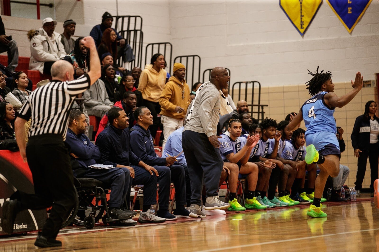Hamady Head Coach Lamont Torbert calls out to his defense during the boys' varsity basketball game on Saturday, Feb. 18, 2023, at the Moses Lacey Fieldhouse in Mount Morris. Beecher defeated Hamady 48-43. (Jenifer Veloso | Flintside)
