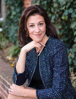 Brianne Doura-Schawohl.