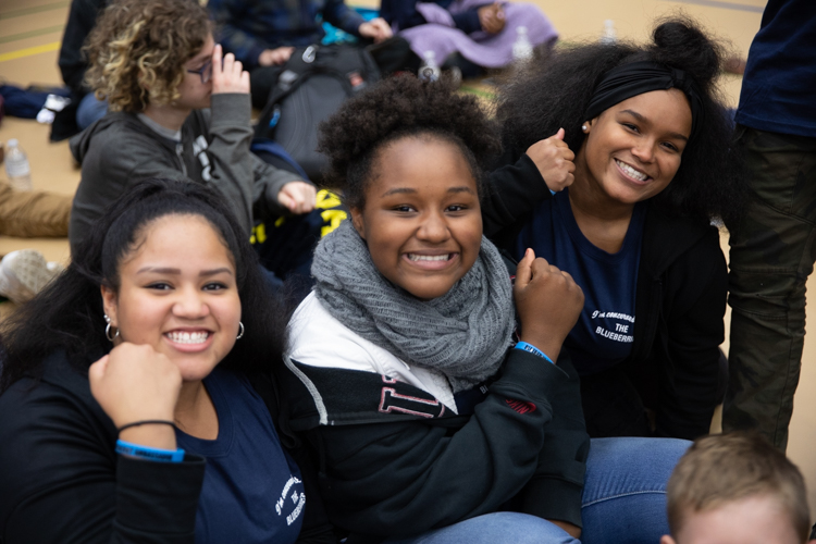 All Blueberry Ambassadors receive a T-shirt, wristband, and three Blueberry Cards to pass out along with their good deeds.