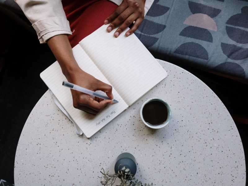 Flint native Amina Smith shares her experience participating in Flintside's journalism fellowship as a community correspondent in the Ballenger Highway neighborhood.